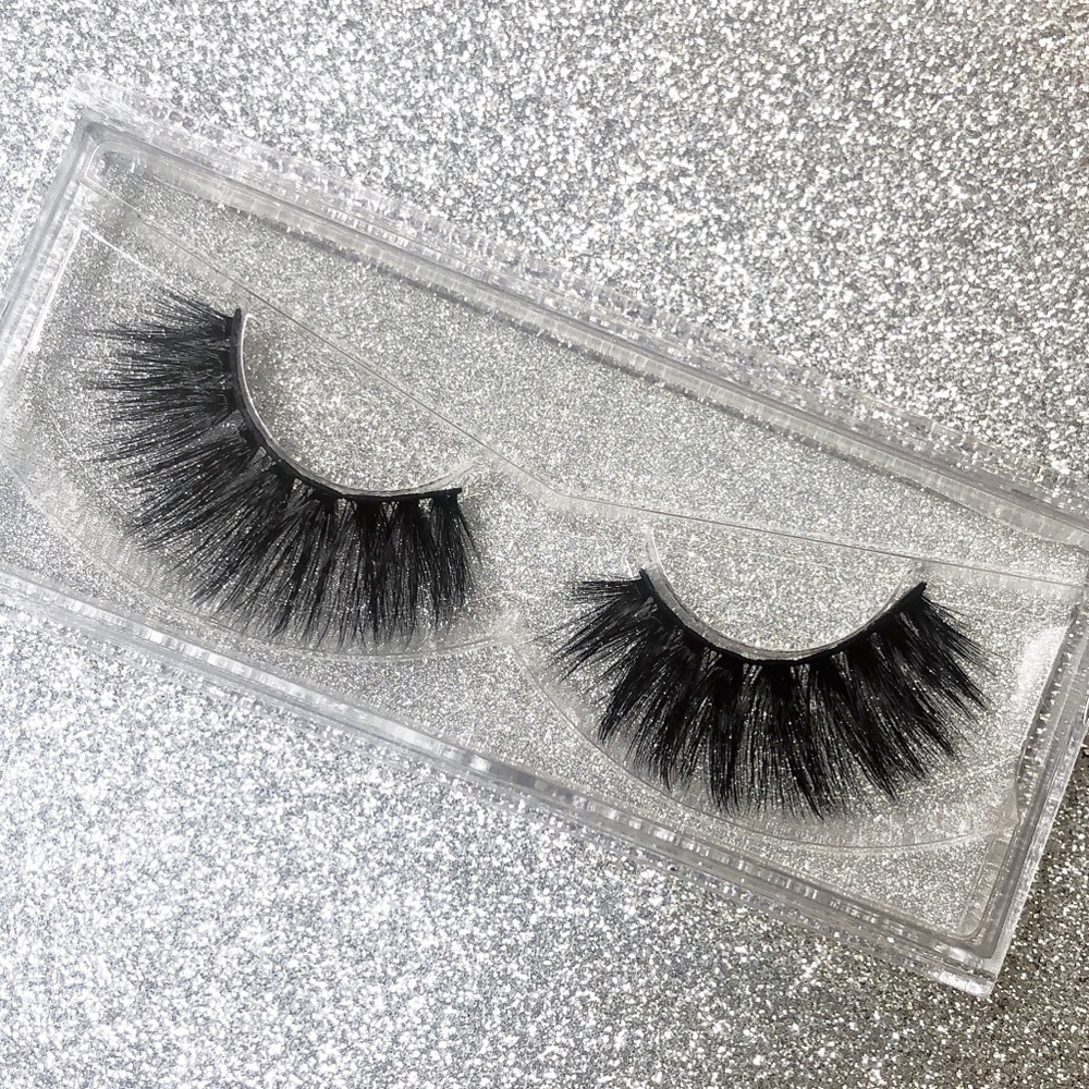Lashes